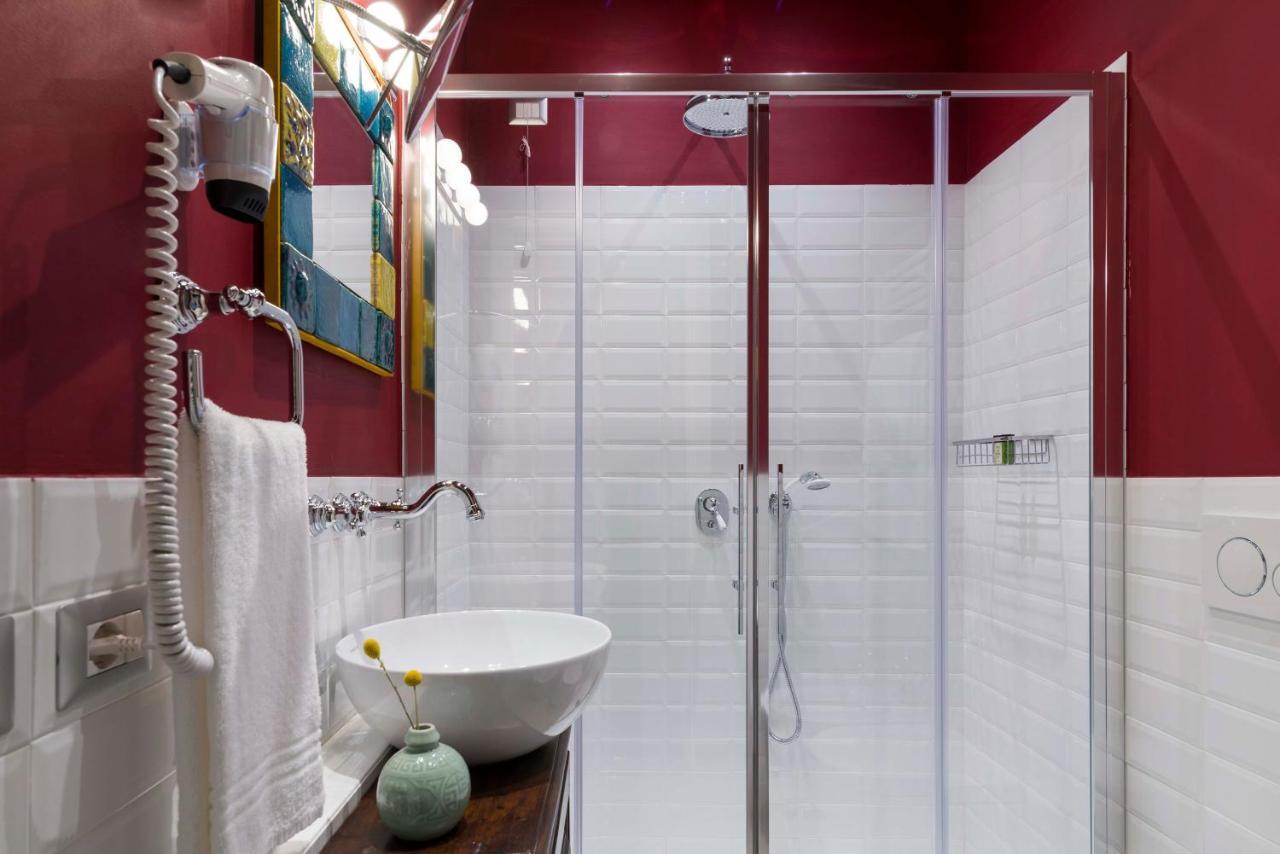 Frimi Boutique Rooms B&B ฟลอเรนซ์ ภายนอก รูปภาพ